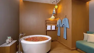 Holiday Inn Vana Nava Hua