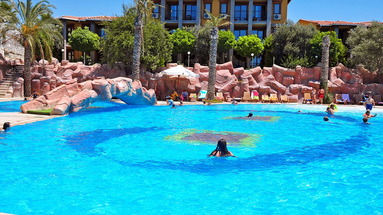Holiday & Leisure Club