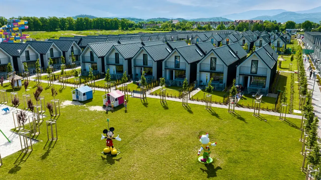 Holiday Park & Resort Uzdrowisko Cieplice Zdrój