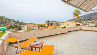 Holiday (Petrovac)