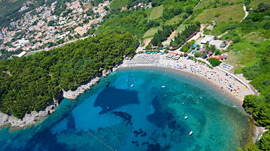 Holiday (Petrovac)
