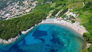 Holiday (Petrovac)