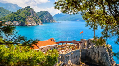 Holiday (Petrovac)