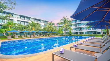 Holiday Style AO Nang Beach