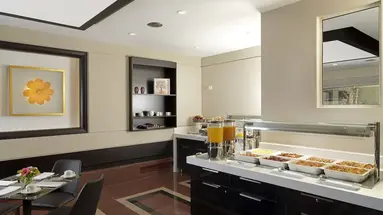 Holiday Suites