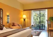 Holiday Villa Beach Resort & Spa Langkawi