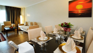 Holiday Villa Hotel & Residence Doha