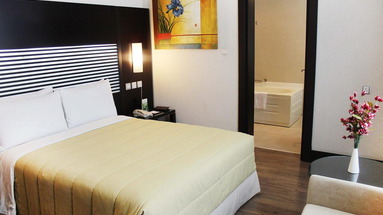 Holiday Villa Hotel & Residence Doha