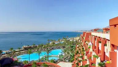 Holiday Village - Holiday World