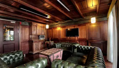 Holland House Residence