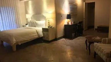 Hollywood Hotel