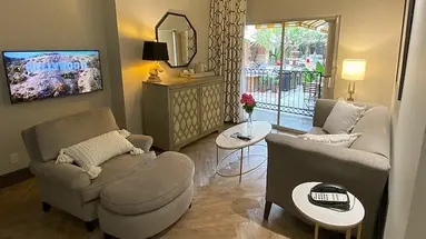 Hollywood Hotel