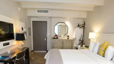 Hollywood Hotel