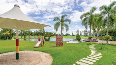 Homm Suites Laguna (ex Laguna Holiday Club)