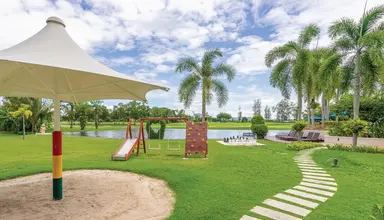 Homm Suites Laguna (ex Laguna Holiday Club)