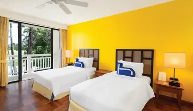 Homm Suites Laguna (ex Laguna Holiday Club)