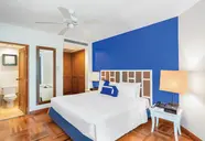 Homm Suites Laguna (ex Laguna Holiday Club)