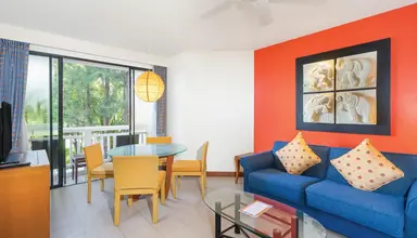 Homm Suites Laguna (ex Laguna Holiday Club)