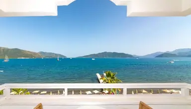 Honeymoon Beach