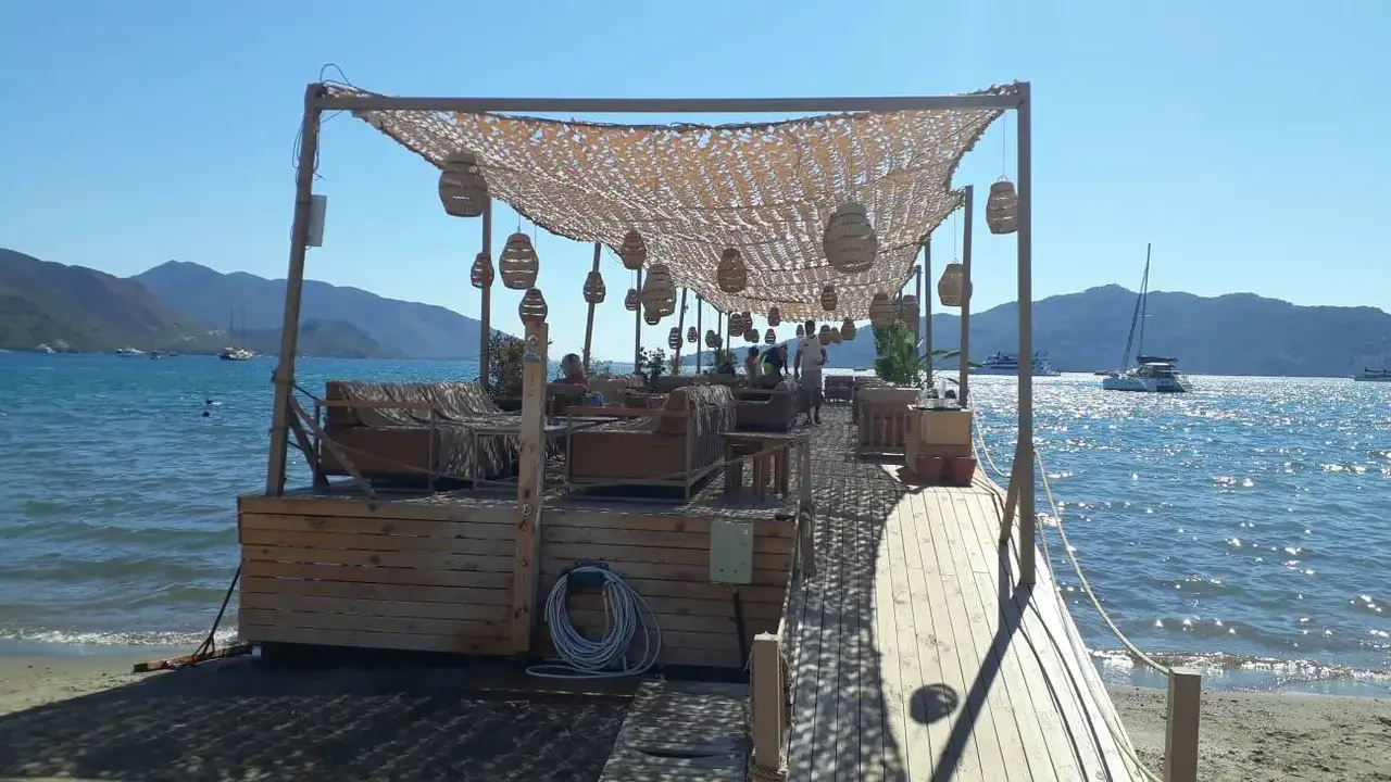 Honeymoon Beach