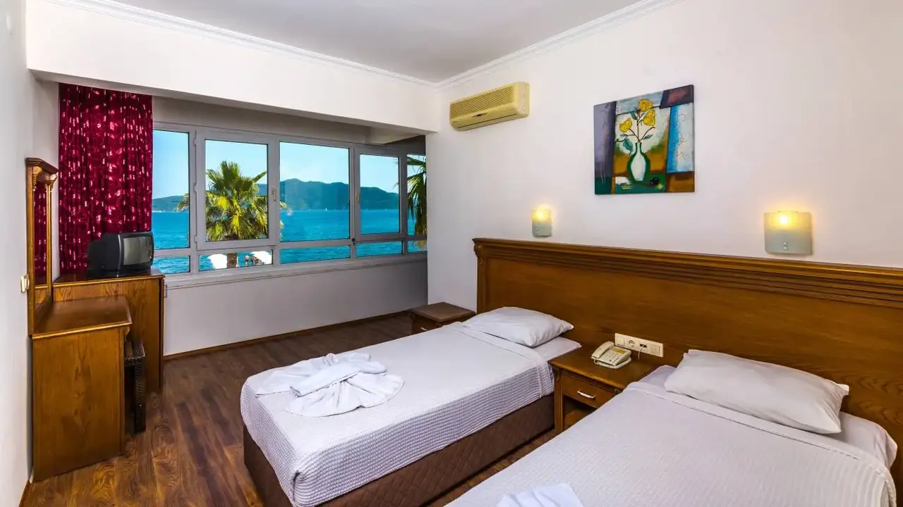 Honeymoon Beach