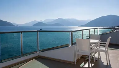 Honeymoon Beach