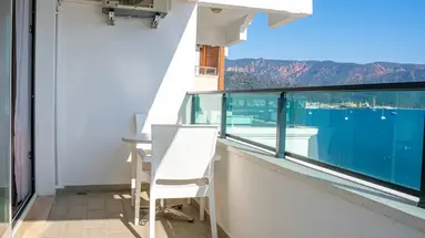 Honeymoon Beach