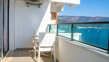 Honeymoon Beach