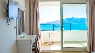 Honeymoon Beach