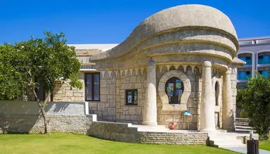 Horus Paradise Luxury Resort & Club