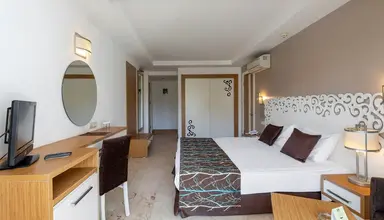 Horus Paradise Luxury Resort & Club