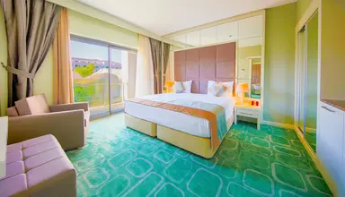 Horus Paradise Luxury Resort & Club