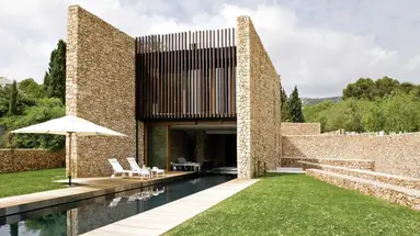Hospes Maricel