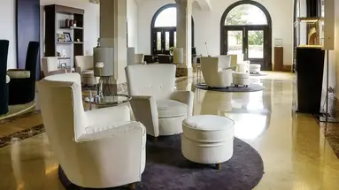 Hospes Maricel