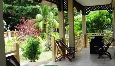 Hostellerie Guest House
