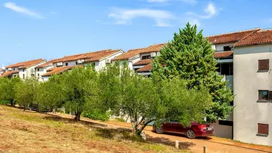 Hostin Roza Apartments