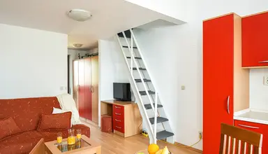Hostin Roza Apartments