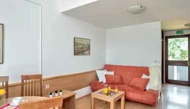 Hostin Roza Apartments