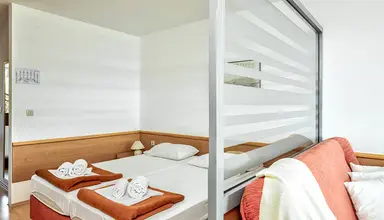 Hostin Roza Apartments