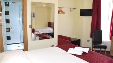 Hotel 65