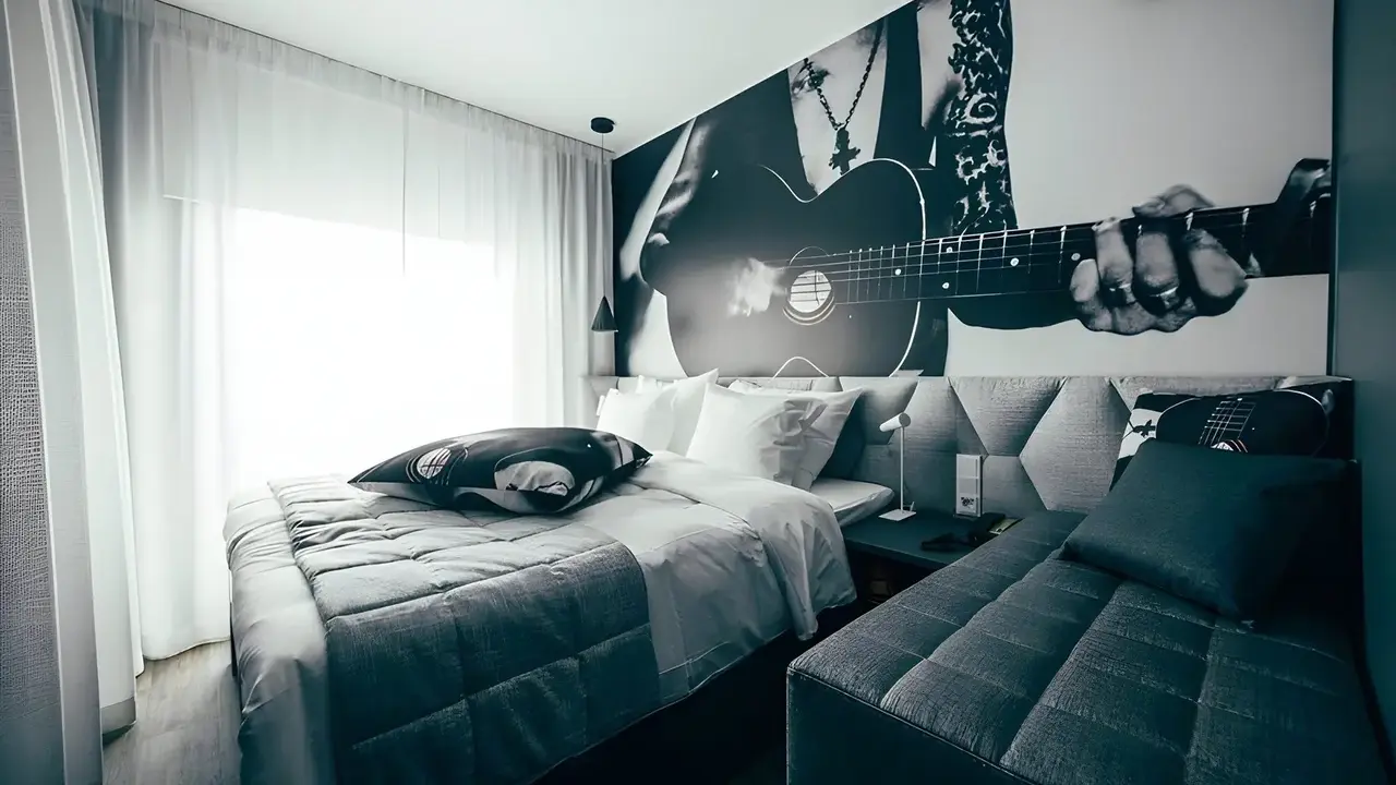 Hotel AX