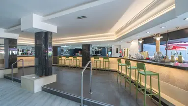 Hotel Benidorm East by Pierre & Vacances