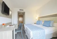 Hotel Benidorm East by Pierre & Vacances