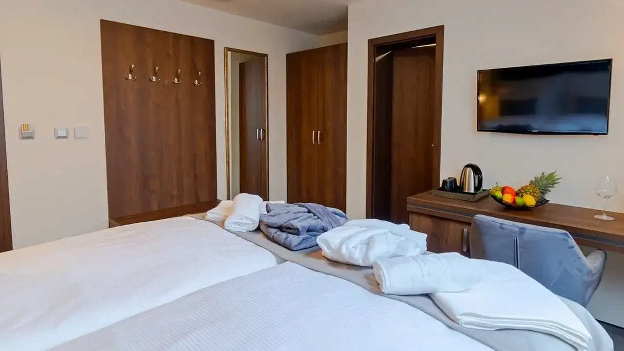 Hotel Demanova