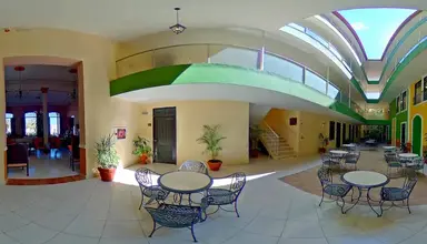 Hotel E Camino Del Principe