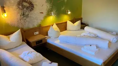 Hotel in the HEART