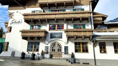 Hotel in the HEART