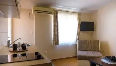 Hotel M