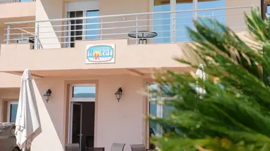Hotel M