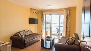 Hotel M